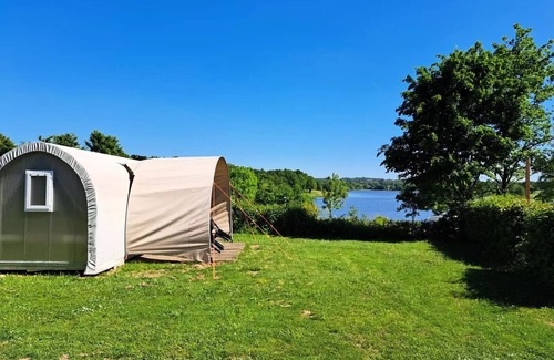 Pressignac Casa | Mobil-home Limousin Premium 32m2 (3 rooms -6pers) + überdachte Terrasse + TV + Geschirrspüler +Chiliennes 6 Personen