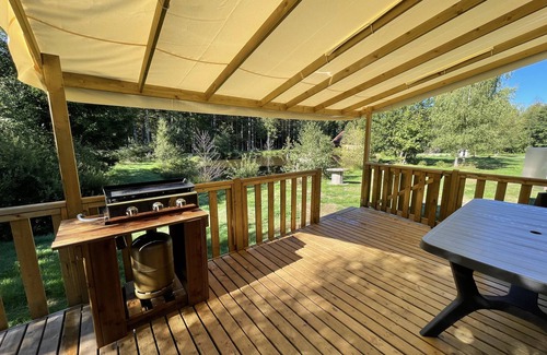 Granges-Aumontzey Casa | Mobil-home Niché au Coeur de la Forêt Vosgienne