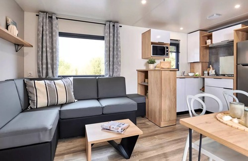 Pouzauges Casa | Mobilheim Prestige Trio - 3 Schlafzimmer - 2 Badezimmer - 2 WC - CLIM - TV + Geschirrspüler 8 Personen