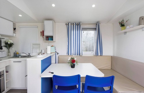 Mozelos Casa | Casa móvil "Villa Granja Sol 1" con jardín compartido y Wi-Fi
