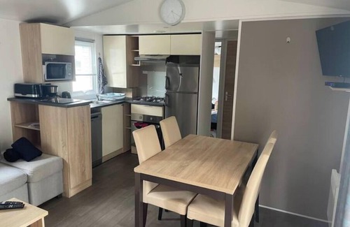 Les Mathes Casa | Mobile-home 6/8 pers. in 4* campsite with swimming pool