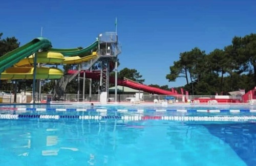Les Mathes Casa | Mobile-home 6/8 pers. in 4* campsite with swimming pool