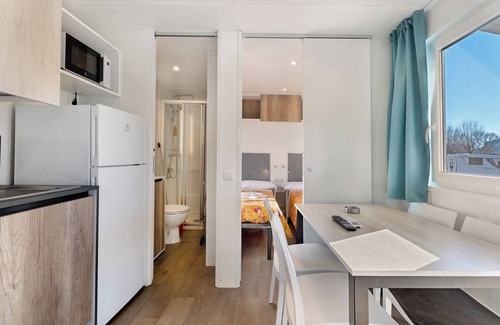 Ispra Apartamento | Casa móvil 'Casa Mobile Standard 2' con vistas al lago, Wi-Fi y aire acondicionado