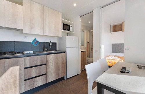 Ispra Apartamento | Casa móvil 'Casa Mobile Standard 2' con vistas al lago, Wi-Fi y aire acondicionado