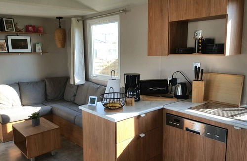 Saint-Pair-sur-Mer Casa | Mobil-home Jasmin, confort et tranquillité à 3 km de Granville et 1 km de la mer