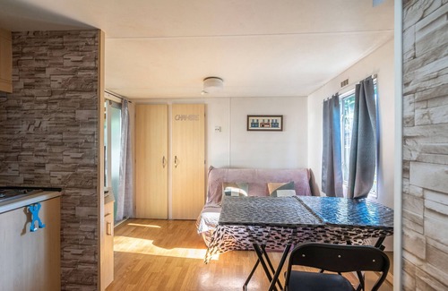 La Tremblade Alquiler De RV | Mobil-home en La Tremblade – Jardín privado, terraza, zona de juegos y piscina compartida