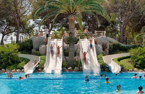 Miami Platja Otro | Mobile Homes by KelAir at Playa Montroig Camping Resort