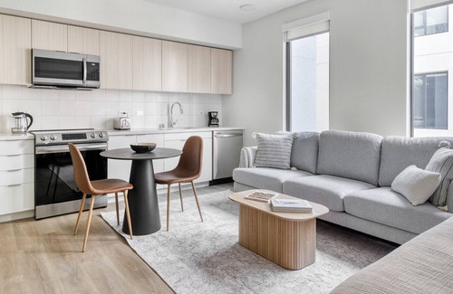 Downtown Berkeley Apartamento | Mod Berkeley Studio w/ W/D & Coworking, walkable to BART, by Blueground