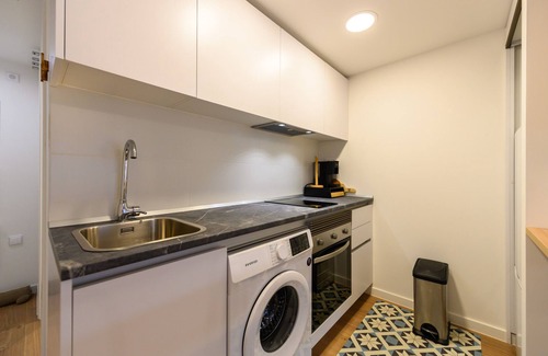 San Sebastian de los Reyes Apartamento | Modern studio apartment with private terrace and excellent communal areas