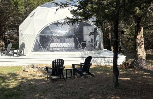 Myra Casa | Mod Squad Bubble Hut