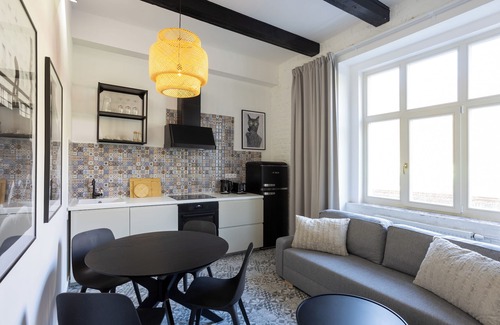 Karlovy Vary Apartamento | Moderní plně vybavený apartmán 2+kk v centru Karlových Varů v blízkosti kolonád.