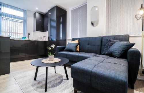High Wycombe Apartamento | Modern 1-Bed Apartment in Buckinghamshire with Free WiFi, Parking & Garden