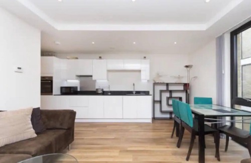 Earlsfield Apartamento | Modern 1 Bedroom Apartment with Balcony in Earlsfield