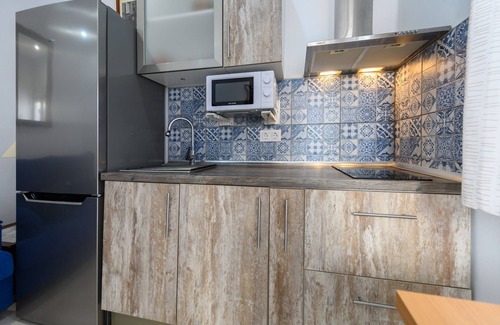 Colonia de la Prensa Apartamento | Modern 1-bedroom flat with terrace to relax in Madrid