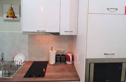 Dafni Apartamento | Gema moderna de 1 habitación en el corazón de Atenas