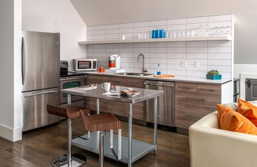 Eighth Avenue Casa | Moderno apartamento tipo loft de 1 dormitorio ubicado en el centro