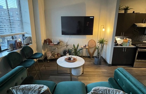 Prairie District Apartamento | Modern 1-bedroom with access to GYM and Lounge! Close to McCormick