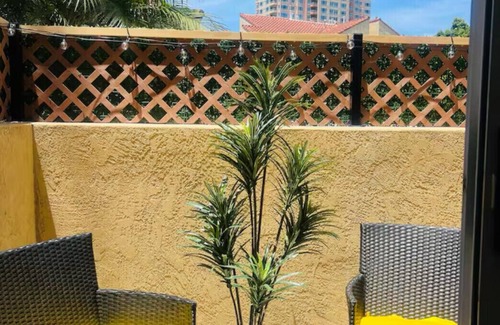 University City Apartamento | Modern 1BR/1BA Getaway in Central San Diego – Walk to Zoo, Balboa Park & Dining