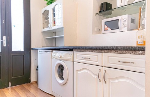 Landstrasse Apartamento | Modern 1BR Apart-perfect for Longstays