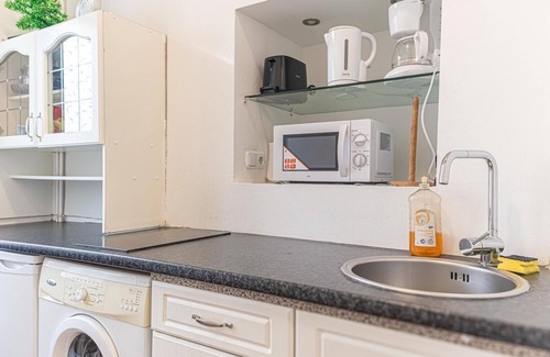 Landstrasse Apartamento | Modern 1BR Apart-perfect for Longstays