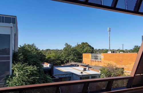 Hawthorn Apartamento | Modern 1BR Apartment with Smart TV and Views