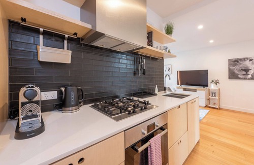 Brunswick East Apartamento | Modern 1BR Apt in Brunswick East, 15 mins from CBD