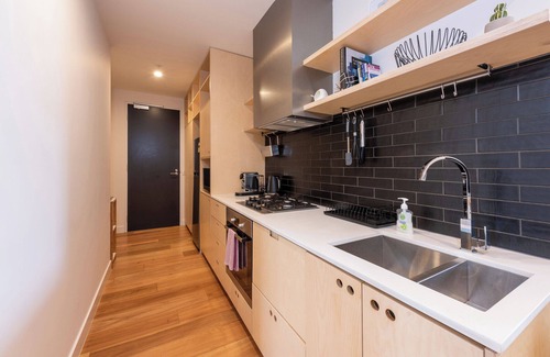 Brunswick East Apartamento | Modern 1BR Apt in Brunswick East, 15 mins from CBD