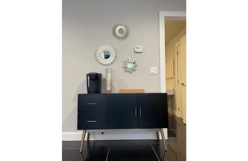Albany Apartamento | ★MODERN 1BR Apt w/PRIVATE deck! W/D★