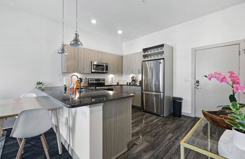 McKinney Apartamento | Modern 1BR near TPC Golf | Free Parking & Wifi
