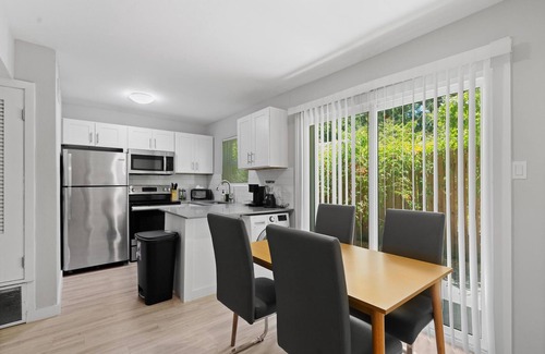 Hyde Park Apartamento | Modern 1BR Near UT Hyde Park Evonify