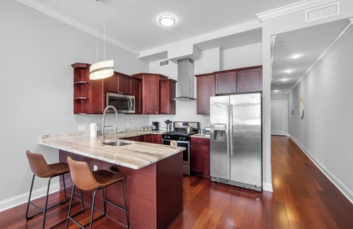 Olde Kensington Apartamento | Modern 1BR w/ Pool & Gym