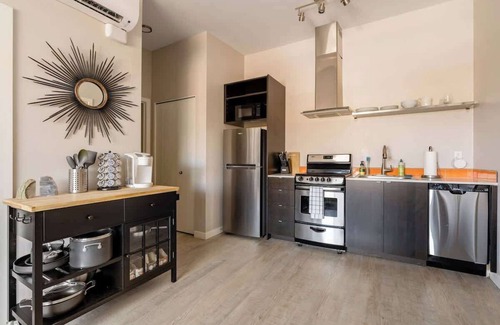 Ladd's Addition Apartamento | Modern 1BR Walk to Dining & Bars Fast WiFi + AC