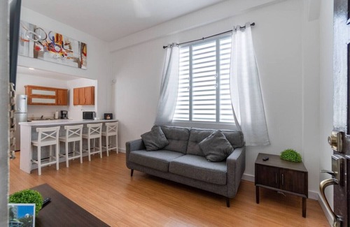 San Francisco Apartamento | Modern 2 Apts. 3-BR - 10 Guests in Old San Juan