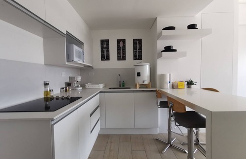Zona 4 Apartamento | Apartamento moderno de 2 habitaciones en el corazón de 4 grados norte