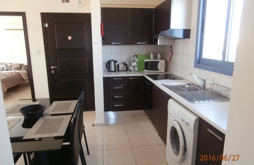Universal Apartamento | Moderno apartamento de 2 dormitorios con WiFi situado en el Área Universal de Paphos