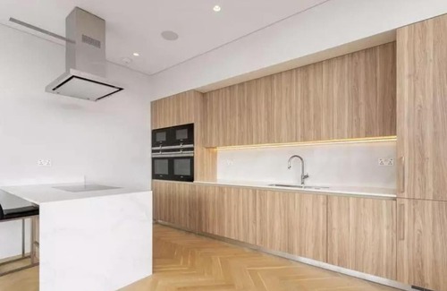 Golders Green Apartamento | Modern 2 Bed Penthouse with Large Terrace and View