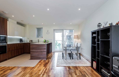 St. Mary's Park Apartamento | ***Modern 2 Bedroom 2 Bath Apartment- Riverside Location***