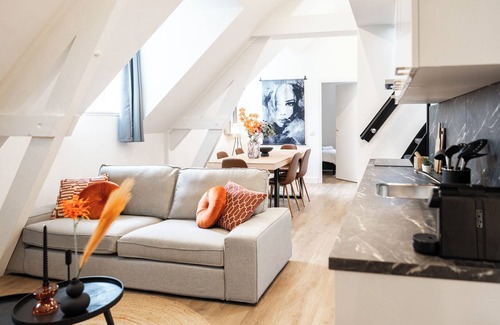 Municipality of Tilburg Apartamento | This apartment is a 2 bedroom(s), 1 bathrooms, located in Tilburg, Noord-Brabant.