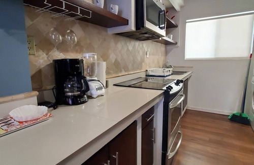 Playas de Tijuana Apartamento | Modern 2 bedroom apartment by the bullring