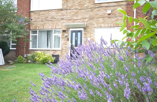 Luton Apartamento | Modern 2 Bedroom Apartment