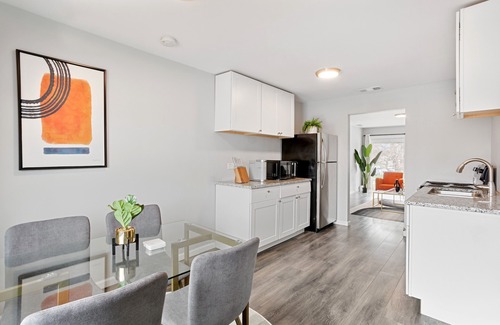 Dolton Condominio | MODERN 2 BEDROOM CONDO! WHEN LUXURY & COMFORT MEET!