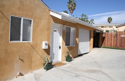 Burbank Casa | Casa moderna de 2 habitaciones en Burbank