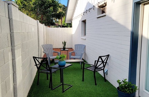 Tempe Casa | Modern 2 bedroom - Private Access - Fully Remodeled - 3 miles to ASU