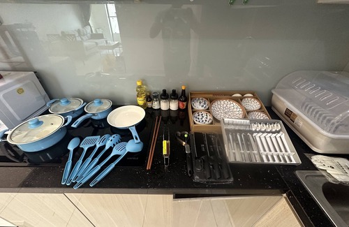 District 3 Apartamento | Modern 2BR Condo at Terra Royal 10m to Bến Thành market, 10m to Airport