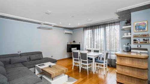 Mladost Apartamento | Modern 2BD in Mladost District - Free Parking by Flat Manager