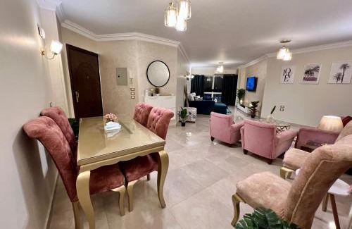 Maadi Apartamento | Modern 2BR Apartment in Maadi