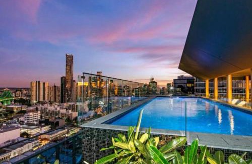 Fortitude Valley Casa | Modern 2BR Aprtmnt Fortitude Valley Prime Location