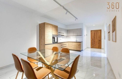 Qawra Apartamento | Modern 2BR Apt with Private Terrace & Sofa Bed