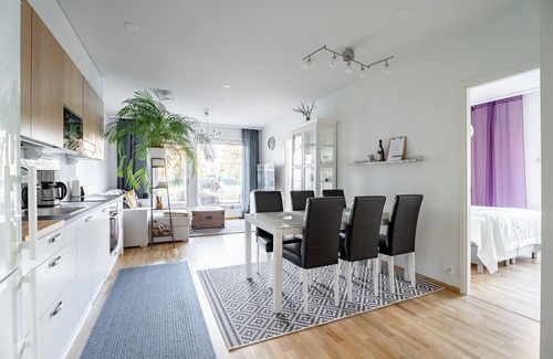 Tampere Apartamento | Modern 2BR Apt with Sauna & Free Parking