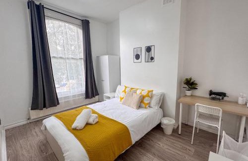 Brownswood Apartamento | Modern 2BR Finsbury Park - 15 mins to Central London